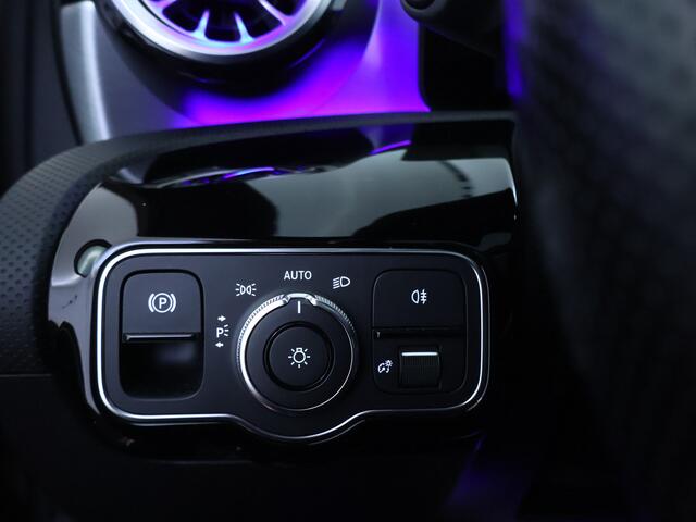 Mercedes-Benz A-KLASSE 180 Business Solution AMG | Panoramadak | Memory Pakket | Cruise Control | Inclusief 24 maanden MB Certified garantie voor Europa.