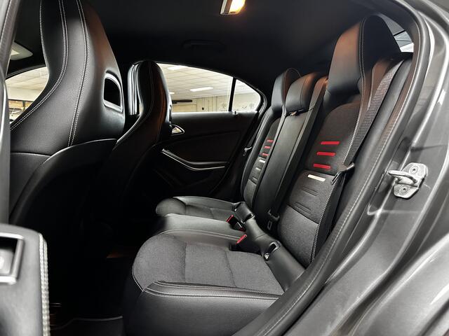 Mercedes-Benz A-KLASSE 180 d Lease Edition/ Facelift!/ Automaat/ PDC V+A/ Half-Leder/ Apple + Android/ Zwarte-Hemel/ Navi/ Airco/ Cruise/ Dode-Hoek DET./ Multi. LEDER. Stuur/ 16'' LMV/ Dagrijverl.