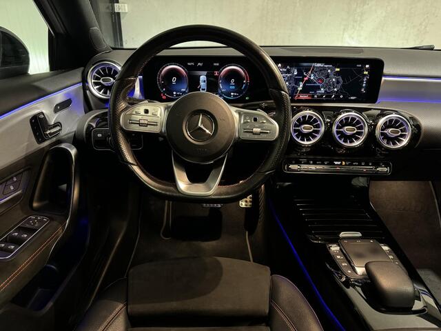 Mercedes-Benz A-KLASSE 250 e AMG Aut. | panorama | sfeer | trekhaak | multibeam led |