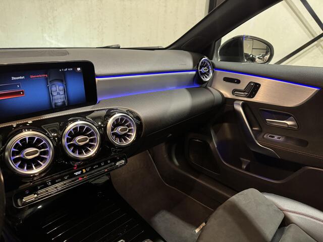 Mercedes-Benz A-KLASSE 250 e AMG Aut. | panorama | sfeer | trekhaak | multibeam led |