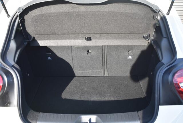 Mercedes-Benz A-KLASSE 160 AMG NIGHT / SPORT STOELEN / NL AUTO / 100 % ONDERHOUDEN