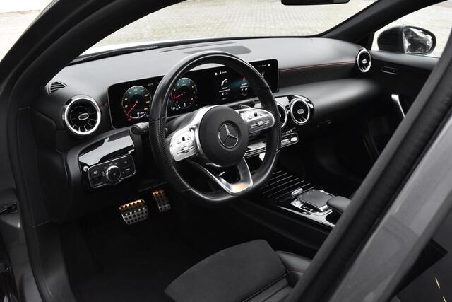 Mercedes-Benz A-KLASSE 180 Business Solution AMG Night Upgrade