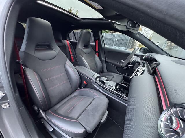 Mercedes-Benz A-KLASSE AMG 35 4MATIC | Panorama | Multibeam | Performance Stuur | Sfeer | 19"