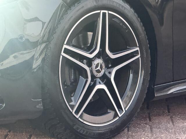 Mercedes-Benz A-KLASSE 200 Launch Edition Premium AMG-Line automaat panoramadak navigatie climate ctr cruise ctr leder keyless-go lmv 18 inch dealer onderhouden