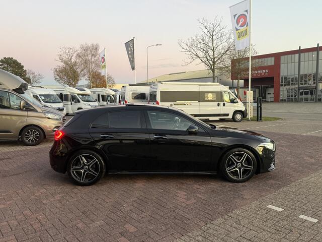 Mercedes-Benz A-KLASSE 200 Launch Edition Premium AMG-Line automaat panoramadak navigatie climate ctr cruise ctr leder keyless-go lmv 18 inch dealer onderhouden