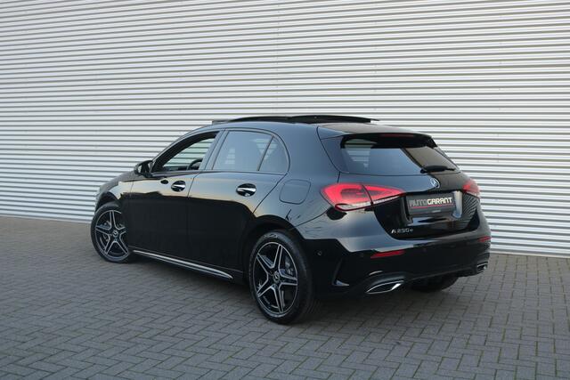 Mercedes-Benz A-KLASSE 250 e AMG Pakket AMG NightPakket (Panoramadak Sportleder/Memory Widescreen M-Bux Camera Keyless Multibeam PrivacyGlass Pdc V+A)