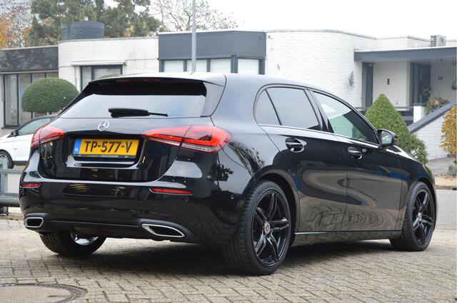 Mercedes-Benz A-KLASSE 200 Business Solution Plus Upgrade| LED | CAMERA | NAVI | CLIMA |