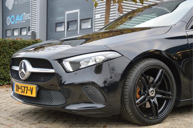 Mercedes-Benz A-KLASSE 200 Business Solution Plus Upgrade| LED | CAMERA | NAVI | CLIMA |