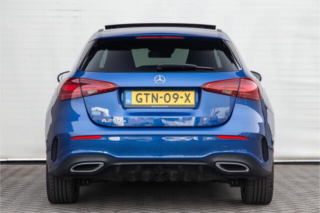 Mercedes-Benz A-KLASSE 250 e AMG Premium, Pano, Head-up, Memory, Nightpack, 19"