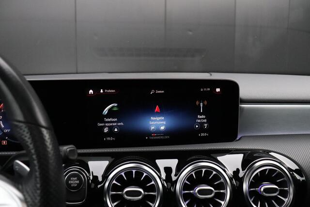 Mercedes-Benz A-KLASSE 250 e AMG | MEMORY | PANO-DAK | SPORTSTOELEN | TREKHAAK | CAMERA | STOELVERW. |