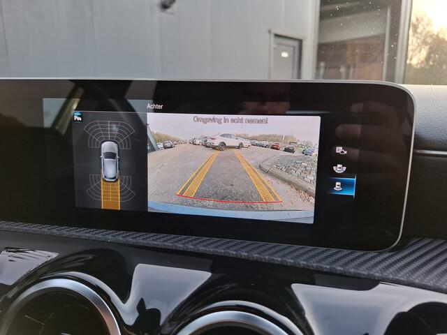 Mercedes-Benz A-KLASSE 200 AUTOMAAT 164 PK Business Solution 1e EIGENAAR WIDESCREEN CAMERA VIRTUAL COCKPIT ADAPT CRUISE NAVI PARK ASSIST HALF LEER LED ECC