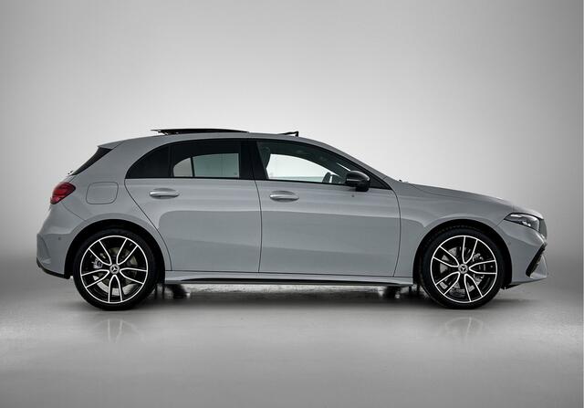 Mercedes-Benz A-KLASSE 250 e Business Solution AMG | AMG Line Plus pakket | Panoramaschuifdak | Antidiefstalpakket URBAN GUARD PLUS | Head-up Display | Memorypakket voorstoelen | Nightpakket | 19 inch AMG velgen |
