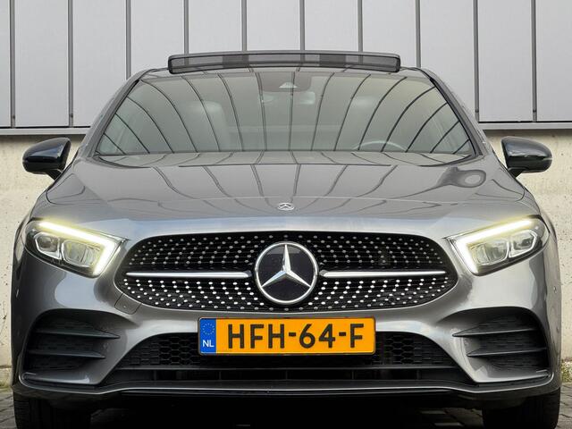 Mercedes-Benz A-KLASSE 200 163PK AMG Night Pano Sfeer Dode-hoek