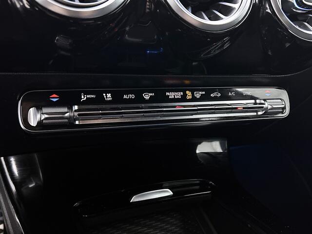 Mercedes-Benz A-KLASSE 180 AMG Nightpakket | Burmester® | Memory | Dode Hoek Ass | Sfeerverlichting | Stuur- en Stoelverwarming | Inclusief 24 maanden Mercedes-Benz Certified garantie voor Europa.