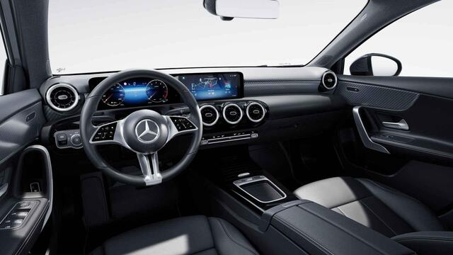 Mercedes-Benz A-KLASSE 180 Business Line | Stoelverwarming | Sfeerverlichting | Getint glas |
