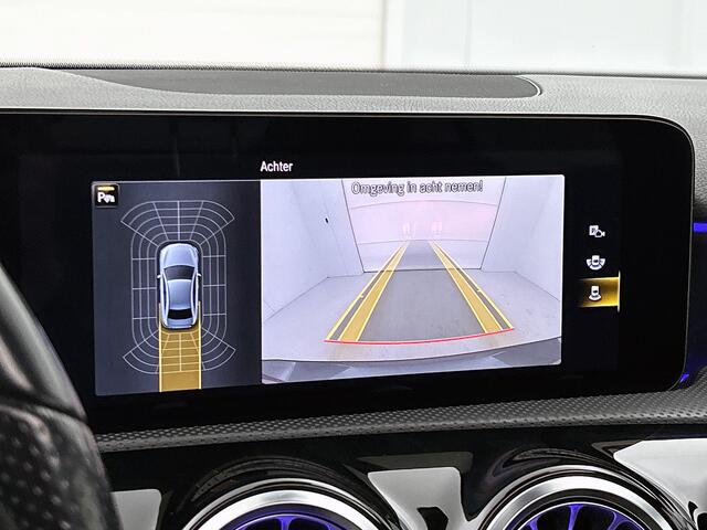 Mercedes-Benz A-KLASSE 180 AMG Line | Achteruitrijcamera | Sfeerverlichting | Panoramadak | Navigatie | Stoelverwarming | 24 maanden certified garantie