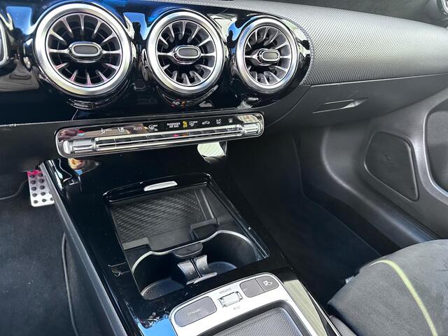 Mercedes-Benz A-KLASSE 250 e AMG Line Pano Keyless Memory