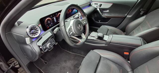 Mercedes-Benz A-KLASSE 180 Business Solution AMG NLauto | All-in | 1e eigenaar | dealer