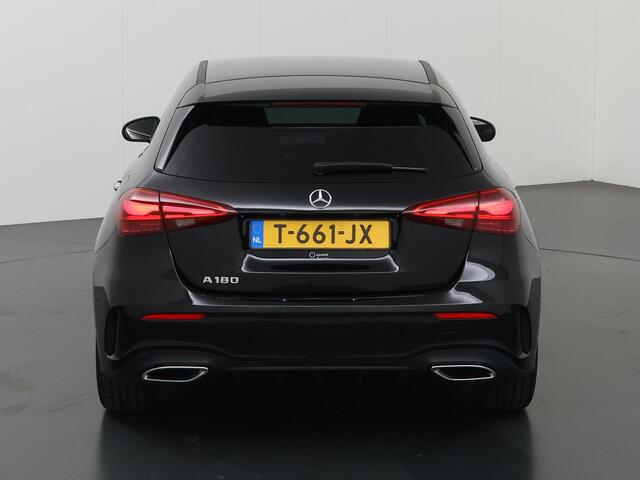 Mercedes-Benz A-KLASSE 180 AMG Line | Premium pakket | Night pakket | Burmester audio | Stoelverwarming |