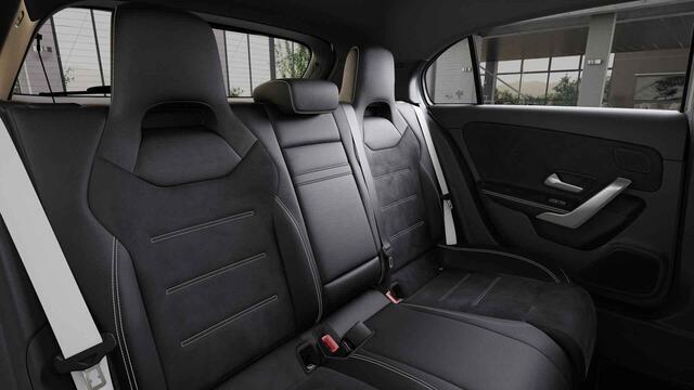 Mercedes-Benz A-KLASSE 250 e Business Solution AMG