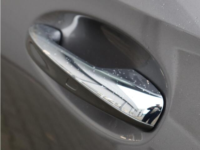 Mercedes-Benz A-KLASSE 180 Star Edition AMG Line