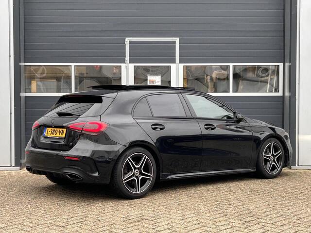 Mercedes-Benz A-KLASSE 180 AMG Line | Pano | LED | Sfeer | Stoel verwarming | Camera |