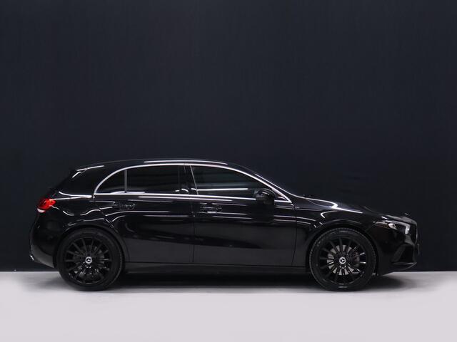 Mercedes-Benz A-KLASSE 250 e Sport Luxury Limited [TREKHAAK, APPLE CARPLAY, CRUISE CONTROL, ACHTERUITRIJCAMERA, PDC V+A, STOELVERWARMING, AUTOMATSICHE AIRCO, NIEUWSTAAT]