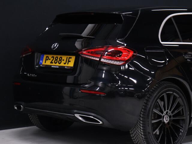 Mercedes-Benz A-KLASSE 250 e Sport Luxury Limited [TREKHAAK, APPLE CARPLAY, CRUISE CONTROL, ACHTERUITRIJCAMERA, PDC V+A, STOELVERWARMING, AUTOMATSICHE AIRCO, NIEUWSTAAT]
