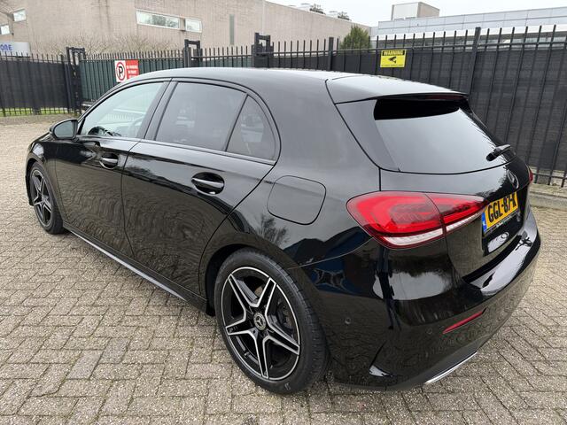 Mercedes-Benz A-KLASSE 180 d Automaat Premium Black Edition
