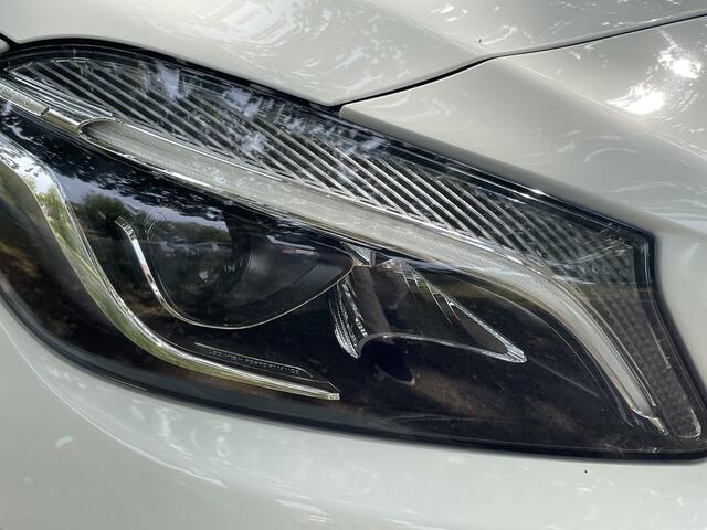 Mercedes-Benz A-KLASSE 180 Ambition | Elk stoelen geheugen functie | Stoelverwarming | Parkeersensoren |