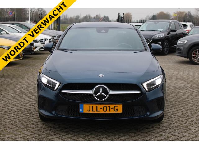 Mercedes-Benz A-KLASSE 250e AUT8 Premium LEDER SFEER KEY-LESS GO MULTIBEAM 360-CAMERA TREKHAAK