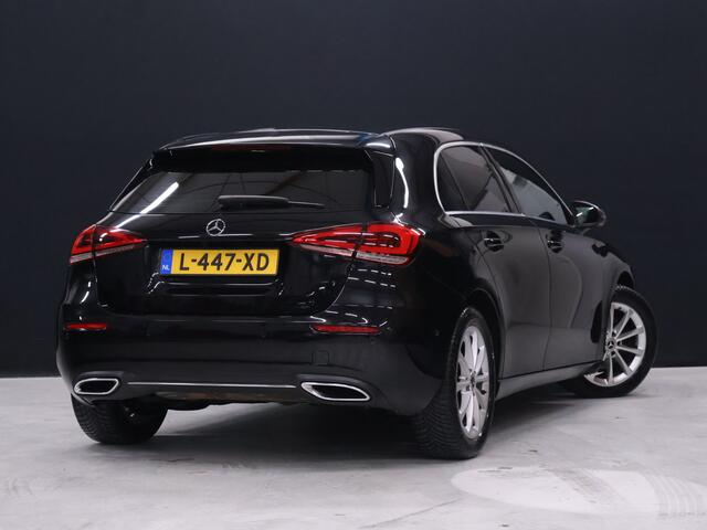Mercedes-Benz A-KLASSE 200 AMG Sport [SPORTSTOELEN, CAMERA, CRUISE CONTROL, BLUETOOTH TELEFOON, PDC V+A, STOELVERWARMING, AUTOMATISCHE AIRCO, NAVIGATIE, FLIPPERS, NIEUWSTAAT]