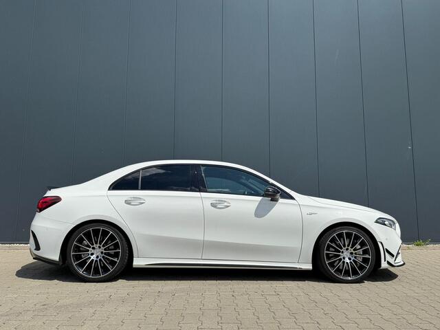 Mercedes-Benz A-KLASSE AMG 35 4MATIC Aero / Burmester / Schaalstoelen