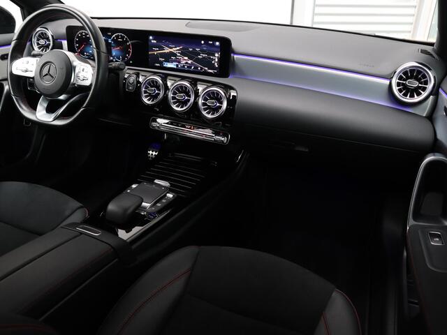 Mercedes-Benz A-KLASSE 200 AMG Line