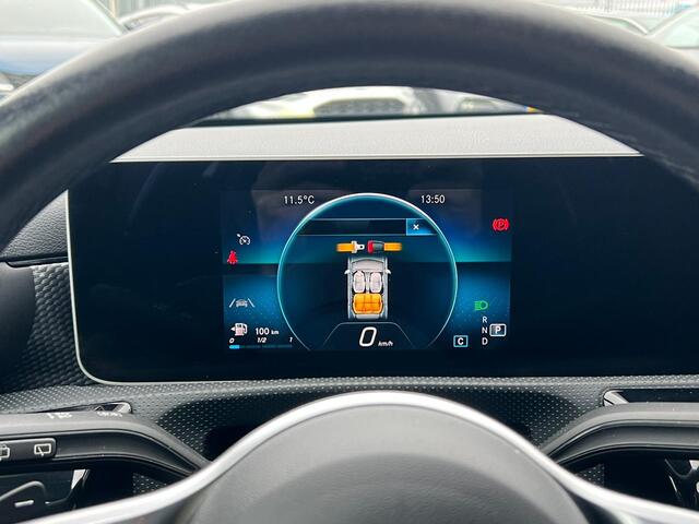 Mercedes-Benz A-KLASSE 200 CAMERA | STOELVERW | WIDE SCREEN | NAVI |