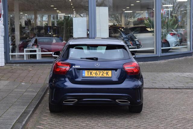 Mercedes-Benz A-KLASSE 180 Bus.Solution AMG|Cam.|Carplay|Stoelverwarm.
