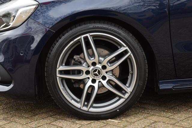 Mercedes-Benz A-KLASSE 180 Bus.Solution AMG|Cam.|Carplay|Stoelverwarm.