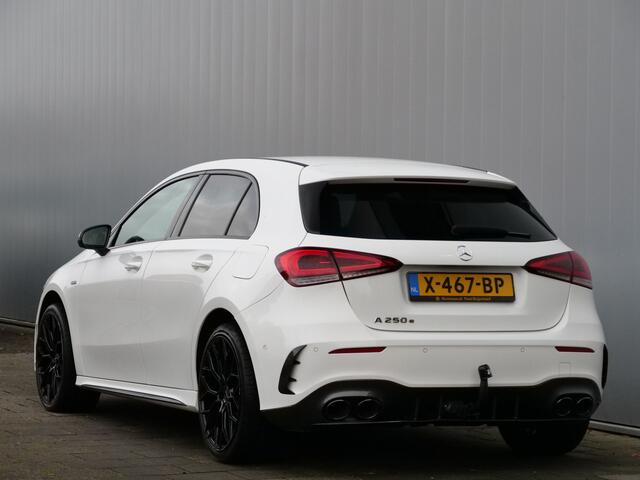 Mercedes-Benz A-KLASSE 250 e Business Solution AMG Limited 218 Pk Automaat Navigatie / DAB / Apple Carplay / Camera