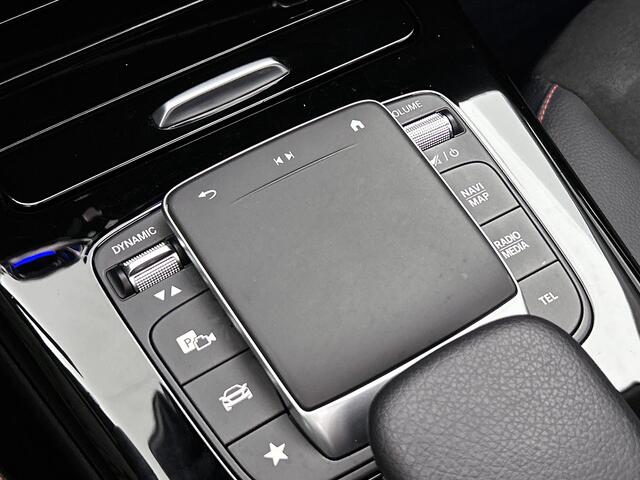 Mercedes-Benz A-KLASSE 250 e Premium Plus | Panoramadak \ Achteruitrijcamera | Sfeerverlichting | Apple Carplay | Inclusief 24 maanden MB Certified garantie voor Europa.