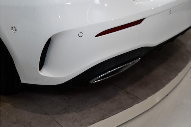 Mercedes-Benz A-KLASSE 180 Business Solution AMG 136PK | NL AUTO+NAP | Pano | LED | Stoelverw. | Carplay | Night | Garantie