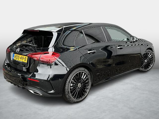 Mercedes-Benz A-KLASSE 200 AMG Line | Bruin Interieur | Burmester | Panoramadak