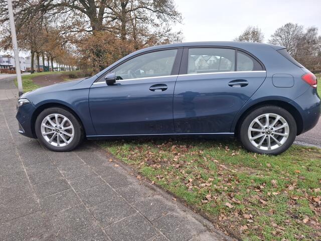 Mercedes-Benz A-KLASSE 250 e Business Line