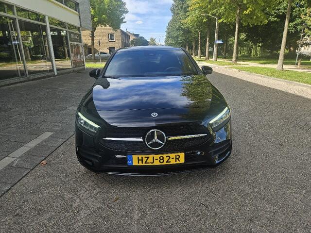 Mercedes-Benz A-KLASSE 250 e Bns Sol. AMG