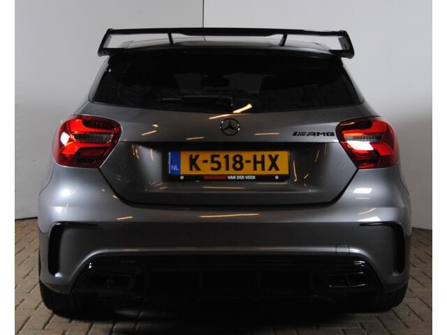 Mercedes-Benz A-KLASSE 250 A 250 Sport || AMG Pakket|| Stoelverwarming|| Handgeschakeld!