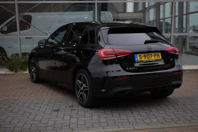Mercedes-Benz A-KLASSE 250 e Bns Sol. AMG