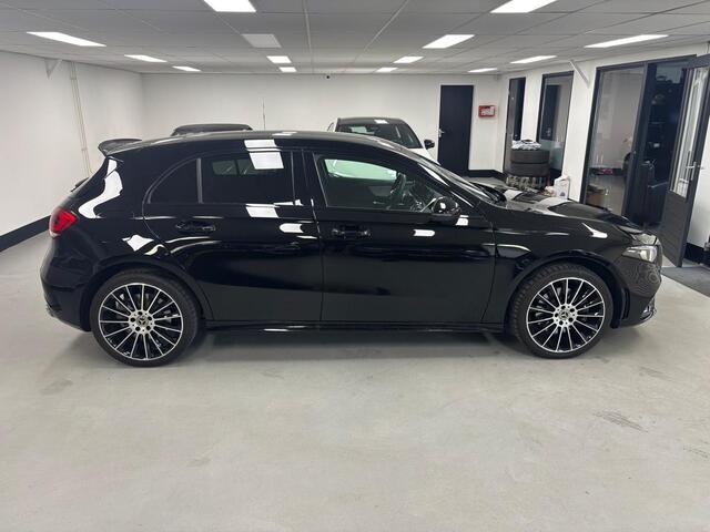 Mercedes-Benz A-KLASSE 250 e AMG 35 Pakket Night Led Widescreen 19" Camera