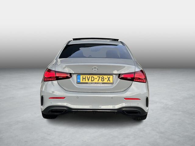 Mercedes-Benz A-KLASSE 180 Business Solution AMG | Head up display | Memorypakket | Stoelverwarming