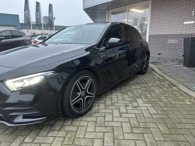 Mercedes-Benz A-KLASSE 200 B.Sol AMG Ni Upg
