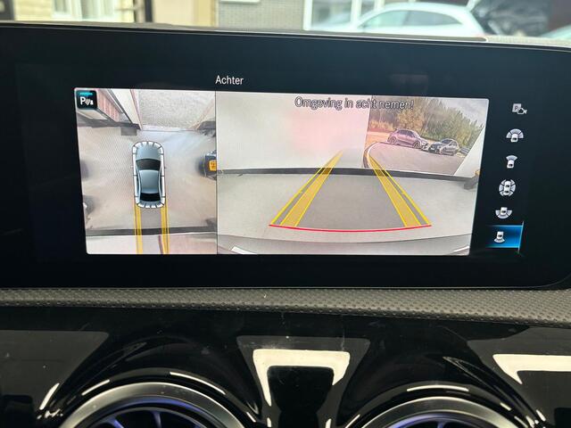 Mercedes-Benz A-KLASSE 180 AMG Panorama 360 Camera Distronic Head up Keyless
