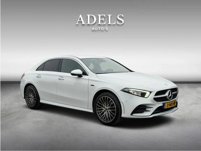 Mercedes-Benz A-KLASSE 250e AMG Line Limited Sfeerverlichting NL Auto Dealer Onderhouden Trekhaak